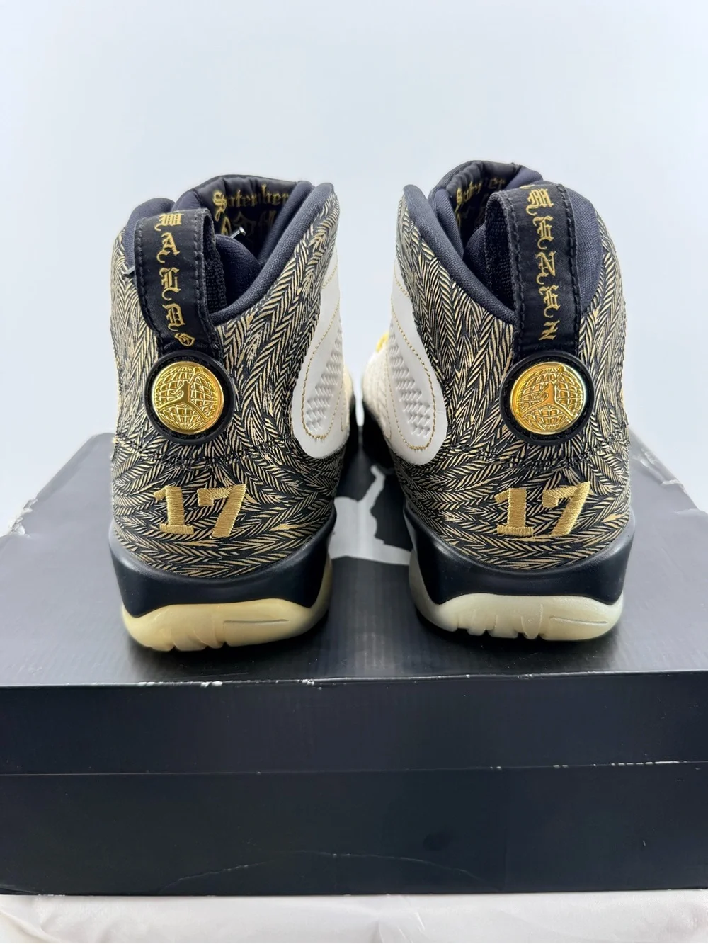 Jordan 9 Retro DB Doernbecher Pollito Size 10M Brand New